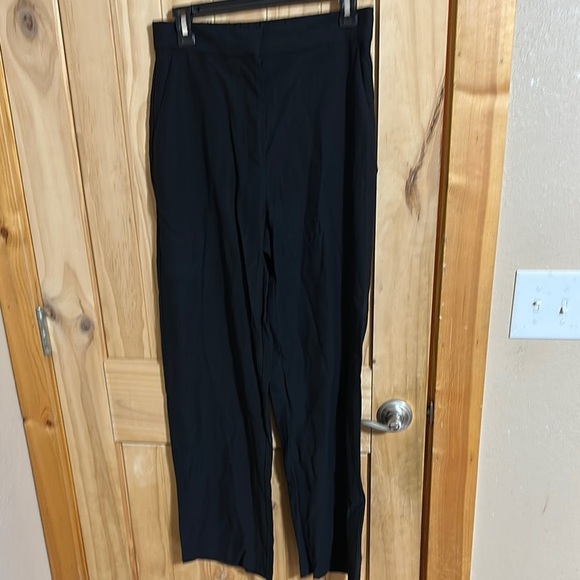 NWT H&M Women's Black Dress Pants - Picture 1 of 5